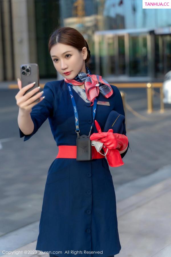 Coral 顾乔楠 [XiuRen]高清写真图 2023.02.20 No.6288 顾乔楠Cora 空姐制服第14张图片